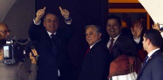 Bolsonaro discute pacto federativo com governadores e senadores