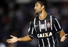 Corinthians receberá R$ 450 mil pela venda de Felipe