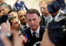 Sem reduzir desemprego, Bolsonaro reconhece dificuldade em seu governo