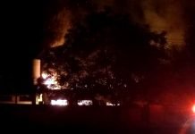 Escola Paulo Nunes Leal pega fogo na BR-364 sentido Candeias