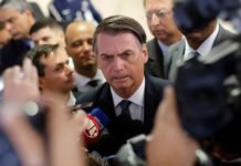 Bolsonaro exonera 11 peritos de órgão de combate à tortura