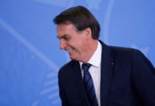 Bolsonaro defende trabalho infantil: “não atrapalha”