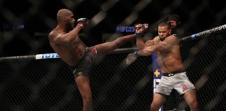 Thiago Marreta faz grande luta em Las Vegas, mas Jon Jones vence por decisão dividida no UFC 239