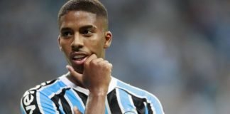Grêmio renova com Jean Pyerre e fixa multa de mais de R$ 500 milhões
