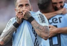 São Paulo vê discurso de Dani Alves como ação para aliviar pressão