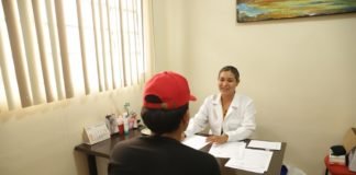 Imigrantes venezuelanos recebem atendimento da Prefeitura de Porto Velho