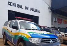 Mulher é presa acusada de esfaquear ex-namorada na zona leste