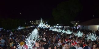 Mais de 10 mil pessoas compareceram para prestigiar o Natal de Luz de Rolim de Moura