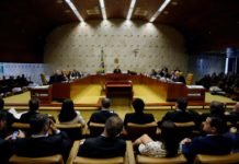 STF forma maioria contra pedido do PT para barrar jetons
