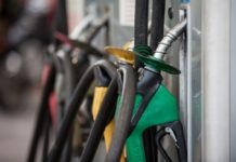 Presidente da Petrobras diz que aumento da gasolina ‘vai acontecer já, já’