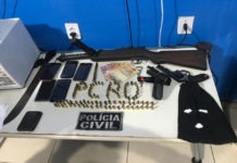 Polícia Civil apreende metralhadora e prende sete pessoas