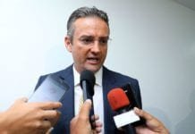 Bolsonaro nomeia secretário da Abin para a direção-geral da PF