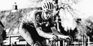 Niels, ciclista belga de 20 anos morre após desmaiar durante prova