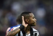 Santos vai se reunir com advogada de Robinho para rescindir contrato com atacante