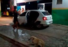 Enteado não concorda com relacionamento da mãe e ataca padrasto a facadas