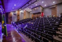 Prefeitura conclui obra de revitalização do Teatro Banzeiros