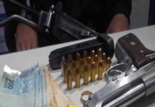 PM prende apenados monitorados e recuperam pistola roubada durante assalto