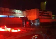 Mulher é hospitalizada após ser atacada com socos e facadas pelo marido bêbado