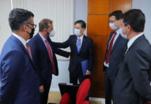 Prefeito Hildon Chaves prestigia posse do novo presidente e vice do Tribunal Regional Eleitoral de Rondônia