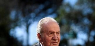 Procuradores suíços encerram caso de corrupção contra rei emérito Juan Carlos