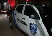 Corpo de mulher é encontrado em decomposição dentro de casa