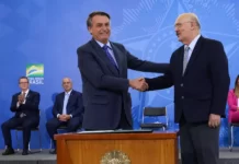 Presidente oficializa reajuste de 33,23% para professores