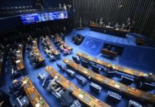 Câmara encerra votação do teto do ICMS de energia e combustível; PL vai ao Senado