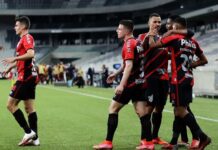 Athletico-PR recebe Caracas para confirmar vaga nas oitavas da Libertadores