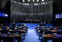 Senado aprova projeto sobre injúria racial em locais públicos