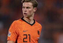 De Jong descarta troca do Barcelona pelo United: ‘Estou no maior clube do mundo’