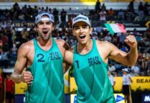 Renato e Vitor Felipe conquistam a prata no Mundial de Vôlei de Praia