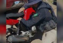 Motociclista é preso transportado ‘skunk’ e cocaína embaixo do banco