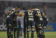 Santos reencontra Coritiba para mudar rota como visitante e vencer a 1ª com Lisca