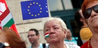 “Hungria não é mais uma democracia plena”, diz resolução do Parlamento Europeu