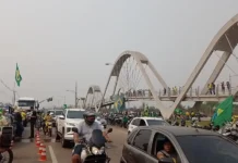 Manifestantes fazem carreata em apoio a Bolsonaro em Porto Velho