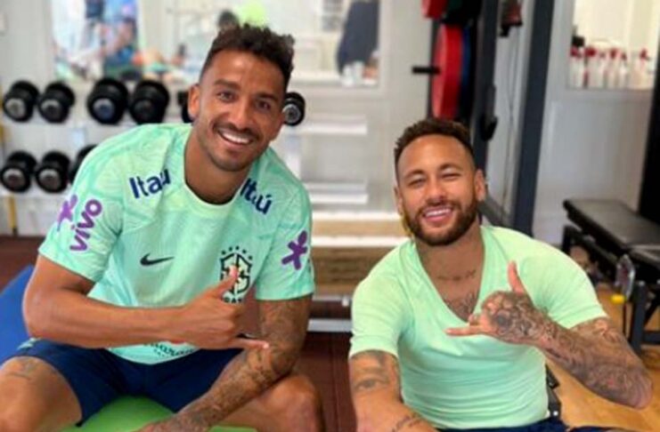 Neymar e Danilo não jogam mais pela Seleção na primeira fase da Copa do Mundo