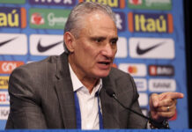 “Na minha sala não tem troca de favor, não tem pressão de empresário”, diz Tite