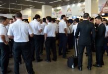 Aeronautas aprovam proposta de empresas e encerram greve