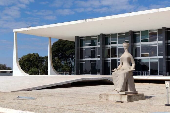 Palácio do Supremo Tribunal Federal na Praça dos Três poderes em Brasília