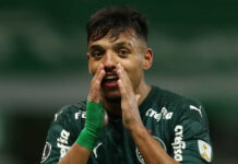 Gabriel Menino comemora 3º ano no time principal do Palmeiras: ‘Prazer imenso’