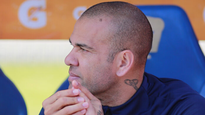 Digitais de mulher que acusa Daniel Alves são identificadas em banheiro de boate Digitais de mulher que acusa Daniel Alves são identificadas em banheiro de boate