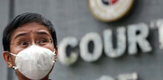 Maria Ressa, filipina vencedora do Nobel, é inocentada em processo fiscal