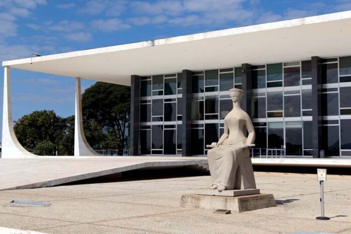 Palácio do Supremo Tribunal Federal na Praça dos Três poderes em Brasília