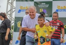 Aluno do Talentos do Futuro é selecionado por Zico para testes no Flamengo