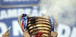 Ceará e Sport disputam título da Copa do Nordeste Ceará e Sport disputam título da Copa do Nordeste