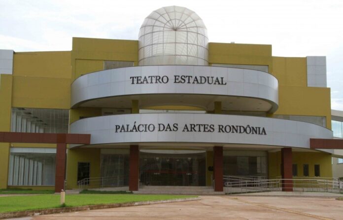 Teatro-Palácio-das-Artes_24.03.15_Foto_Daiane-Mendonça-4-870x558