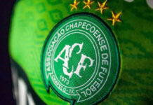 Chapecoense confirma saída de Argel Fuchs após derrota para o Sampaio Corrêa