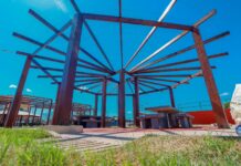 Construção da praça das Camélias, no bairro Eldorado, está em fase final