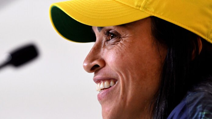 Marta afirma que o Brasil lutará com a Jamaica pela vaga nas oitavas