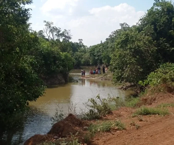 Homem morre em rio de Rondônia e principal suspeita é ataque de peixe elétrico